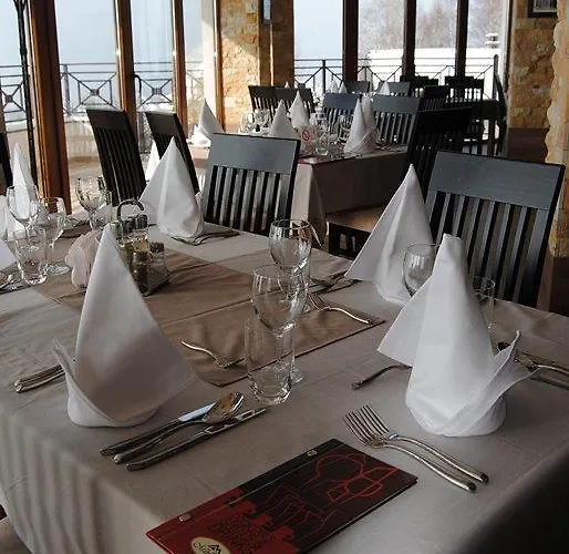 Astoria Lux - K16 Milmari * コパオニク