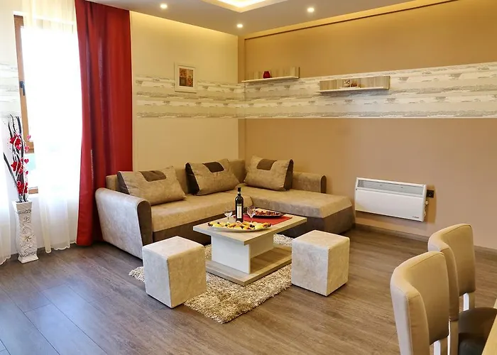 Astoria Lux - K16 Milmari アパート *