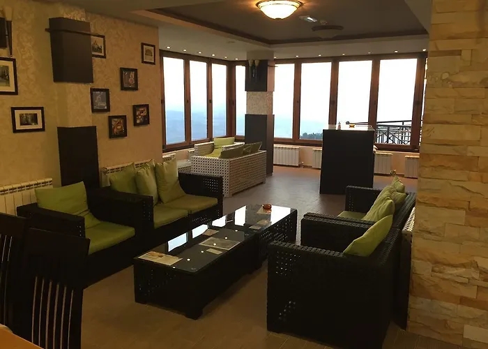 Astoria Lux - K16 Milmari アパート コパオニク